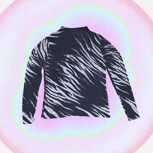 Joseph A. Zebra Long Sleeve Mockneck Top 🦓